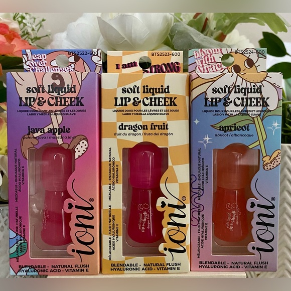 🆕🪷  IONI LIMITED EDITION  SOFT LIQUID “LIP & CHEEK” 3-PIECE SET BRAND NEW IN BOX - Picture 2 of 9